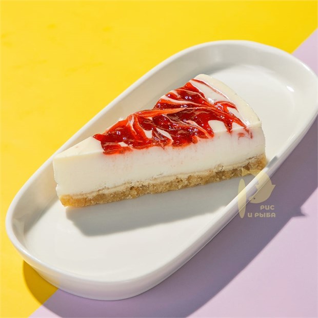 {{photo.Alt || photo.Description || 'Чизкейк с клубникой'}}