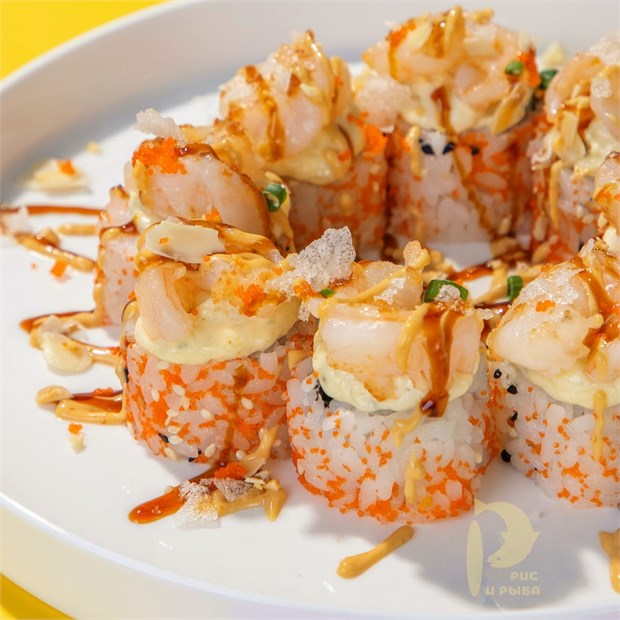 {{photo.Alt || photo.Description || 'Запеченный ролл с креветкой и сыром дорблю'}}