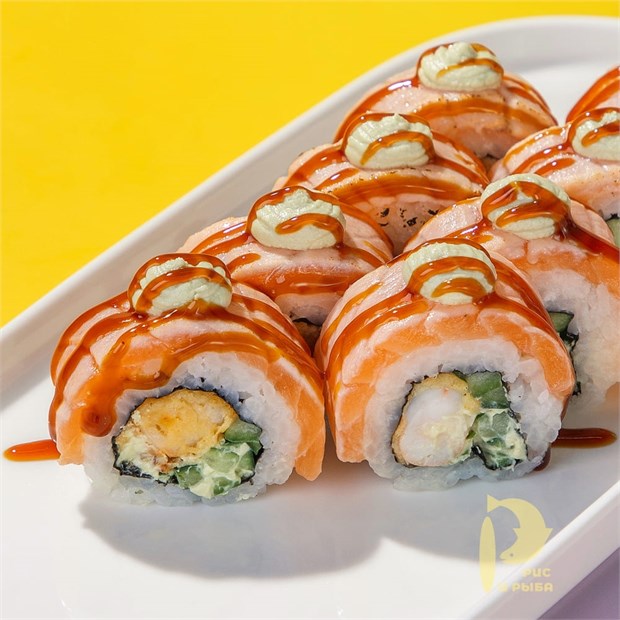 {{photo.Alt || photo.Description || 'Опаленный лосось с авокадо кремом'}}